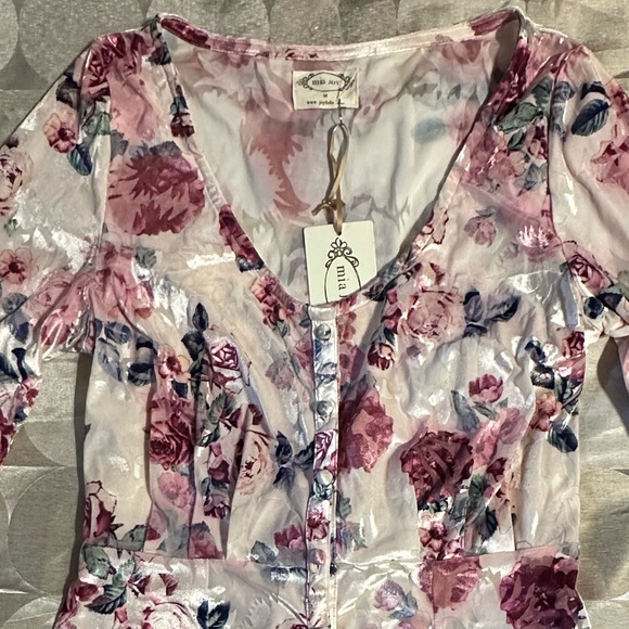 Floral dress - Picture 2 of 8